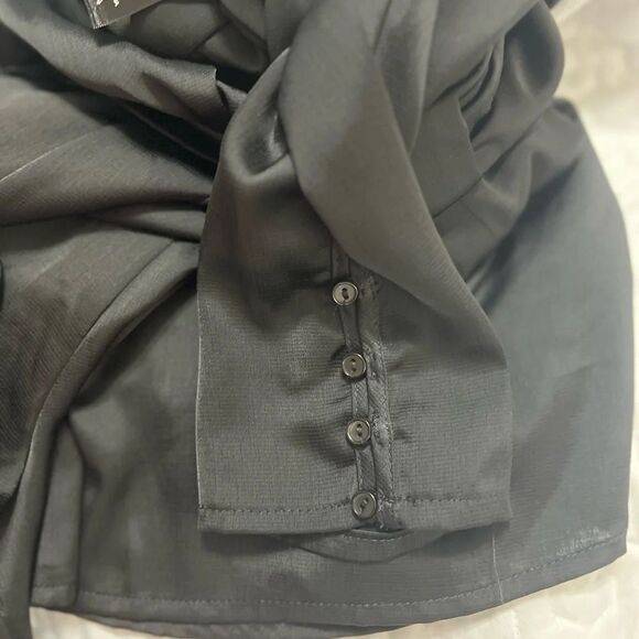 Astr Black Romper silky feeling medium v neck bow Anthropologie - Picture 16 of 16